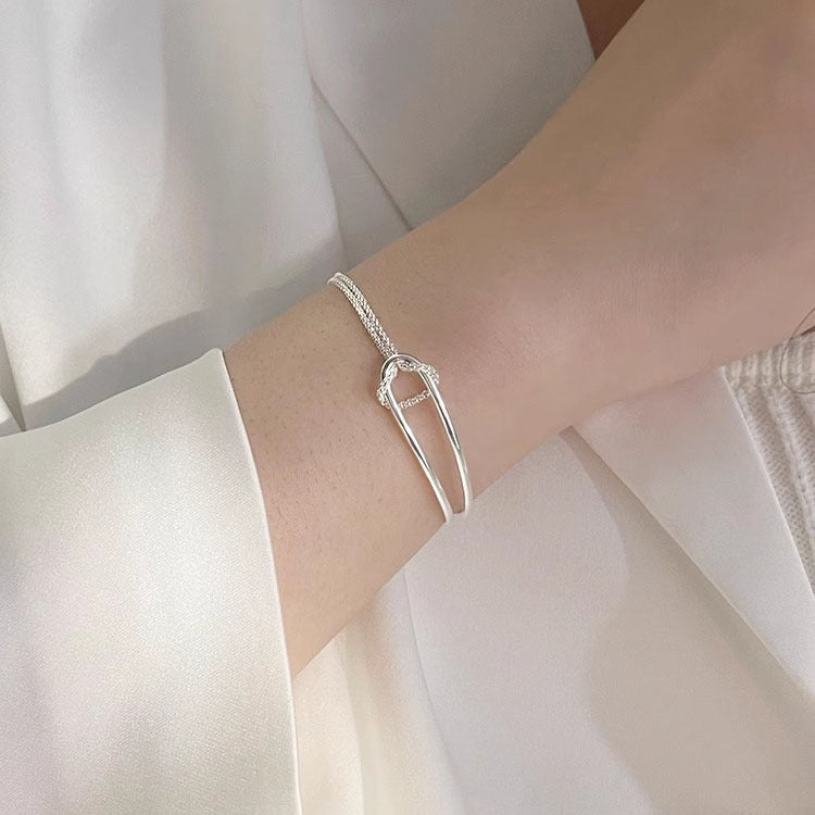 Double-Layer Knot Bracelet